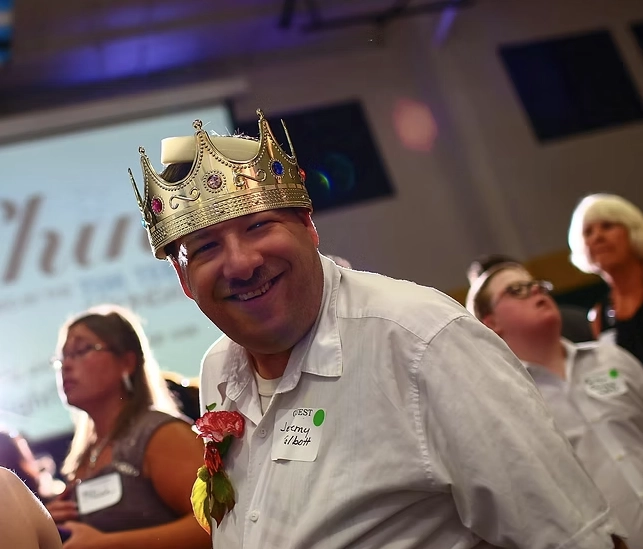 Prom guests night to shine {{brizy_dc_image_alt imageSrc=